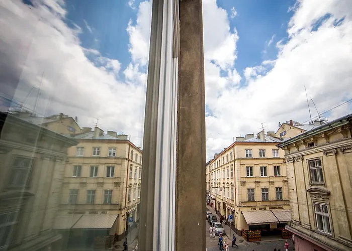 люкс на площі ринок * Lvov